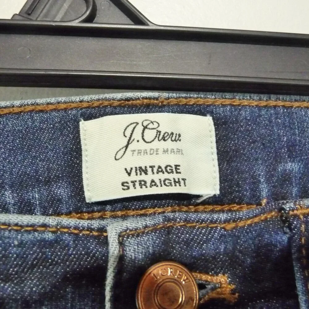 J. CREW VINTAGE STAIGHT JEANS SIZE 28 PETITE